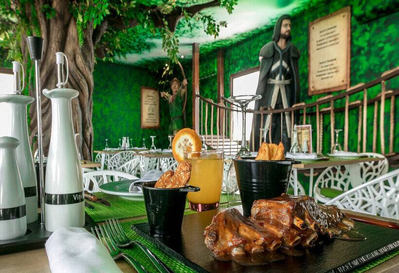 استراحتگاه Magic Robin Hood