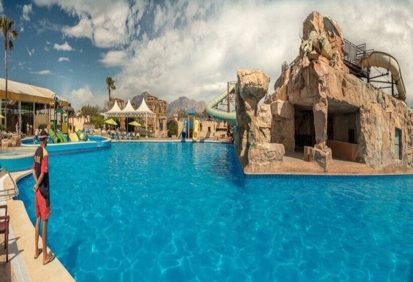 استراحتگاه Magic Robin Hood