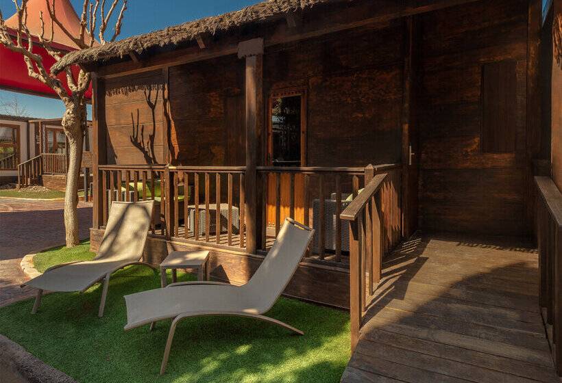 استراحتگاه Magic Robin Hood