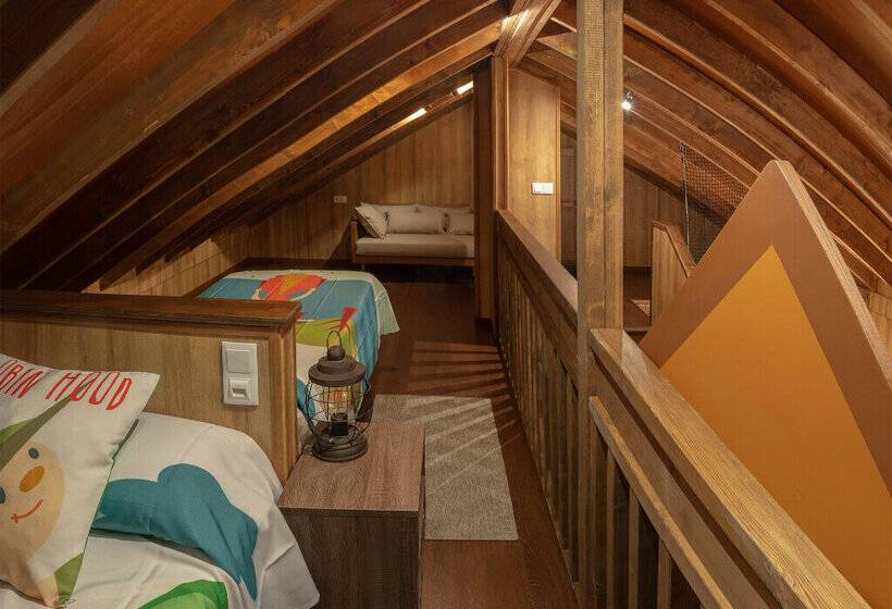 استراحتگاه Magic Robin Hood