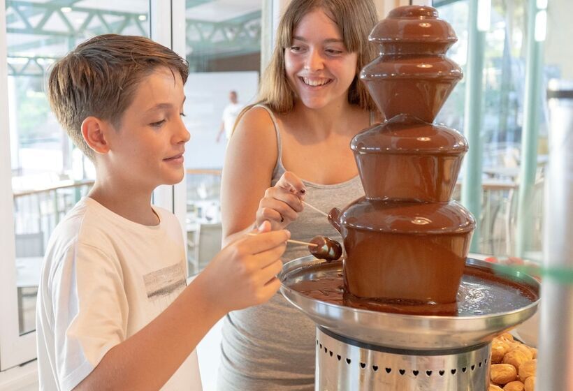 Seth Mestral & Llebeig