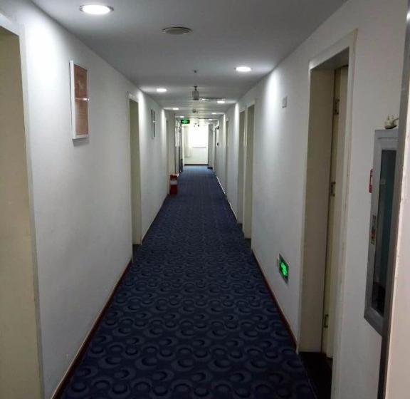 Hotel 7days Inn Nanning Jiangnan Bus Station Subway Exit Branch