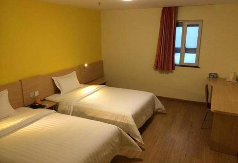 فندق 7days Inn Urumuqi West Kashi Road Airport