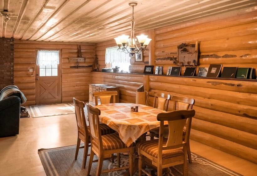 Отель Beaver Guestranch