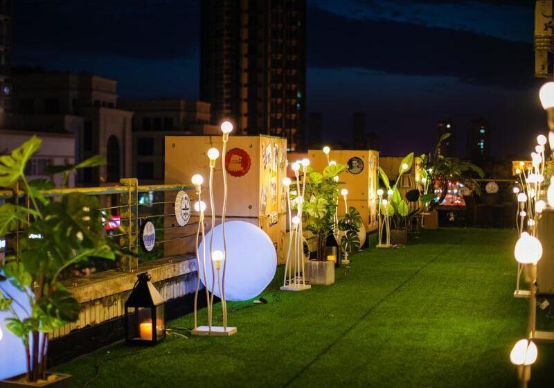 هتل Greentree Inn Shanghai Nanqiao Nanfeng Highway Express