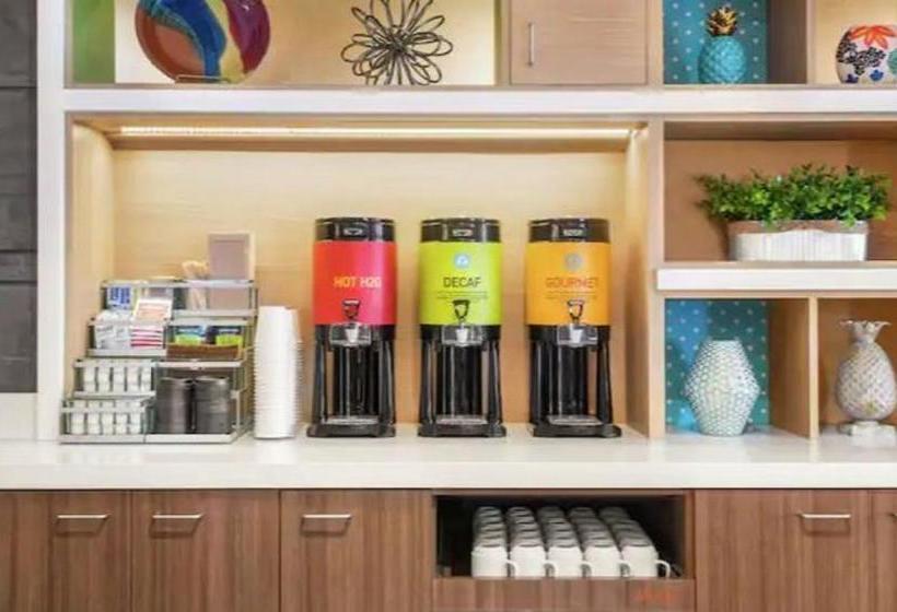 فندق Home2 Suites By Hilton, Carlsbad, New Mexico