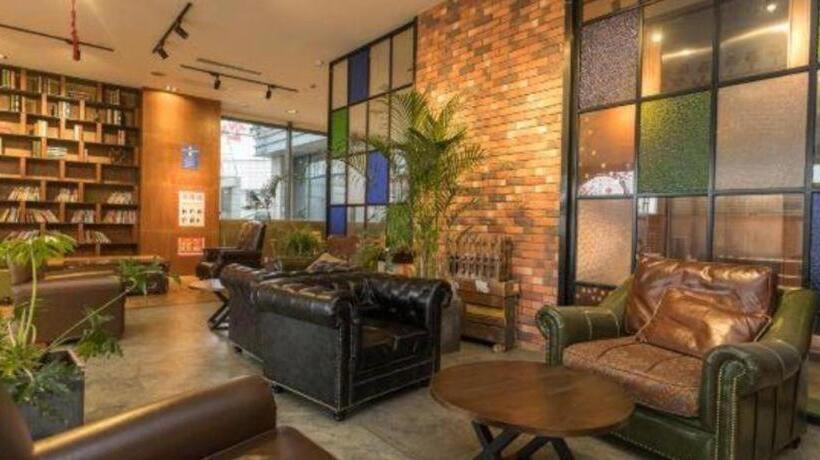 Hotel James Joyce Coffetel Yichang East Railway Station Central Bus Station