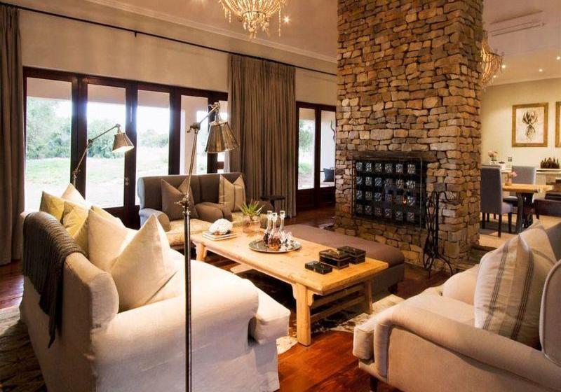 Отель Kwandwe Private Game Reserve Great Fish River Lodge