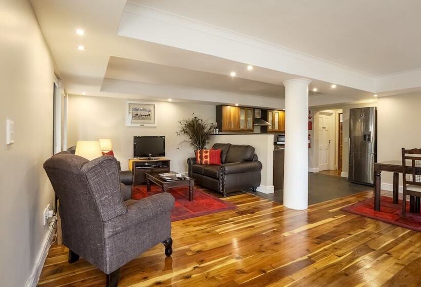 酒店 Orange Inn Knysna