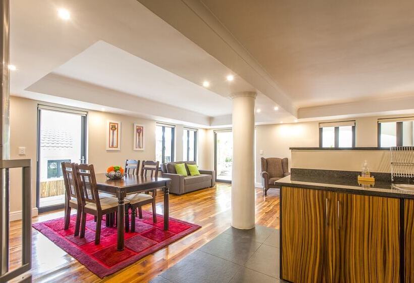 酒店 Orange Inn Knysna