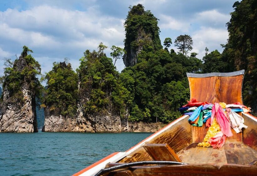 فندق Our Jungle House