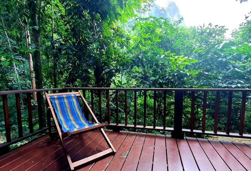 فندق Our Jungle House