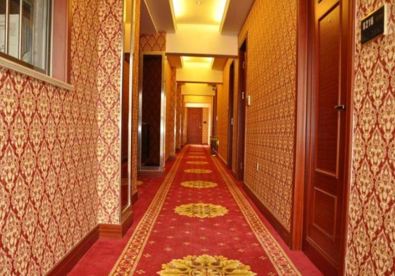 Отель Nanjing Lukou Qiudu