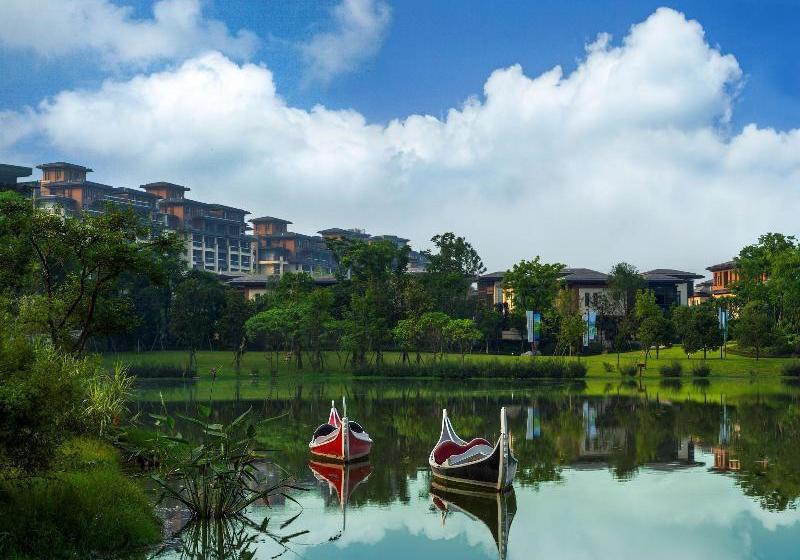 ホテル Tujia Sweetome Vacation Rentals Emei Qinglu