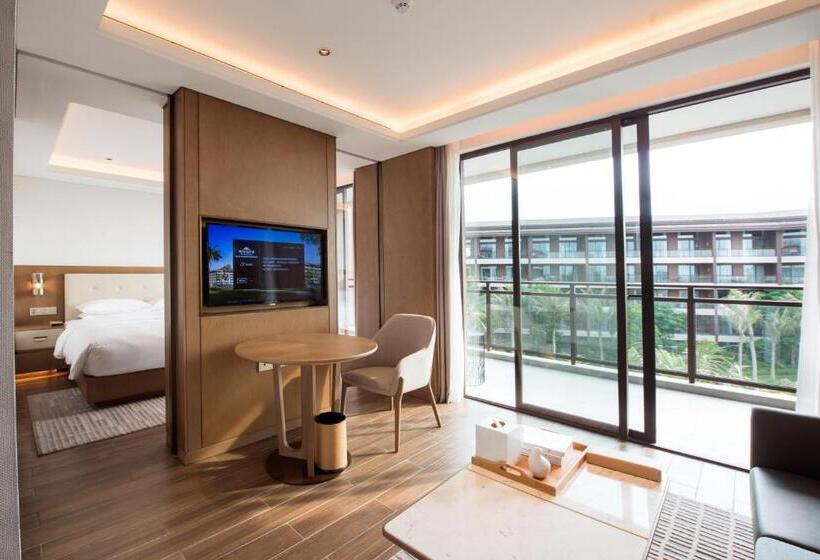 בית מלון כפרי Wingate By Wyndham Hainan Chengmai