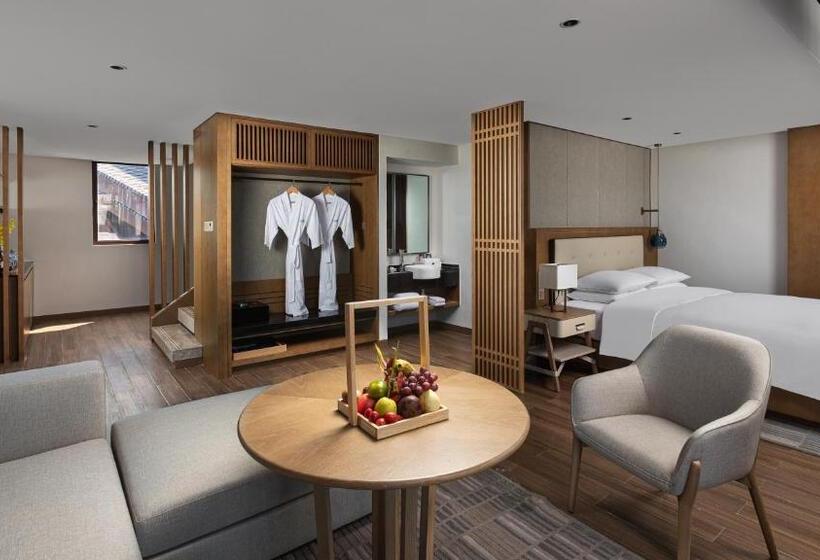 فندق Wingate By Wyndham Hainan Chengmai