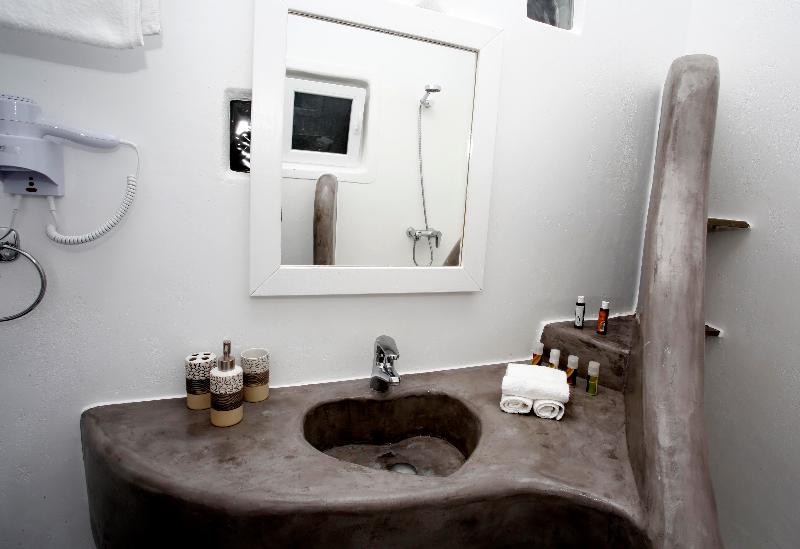 Karma Suites Ftelia