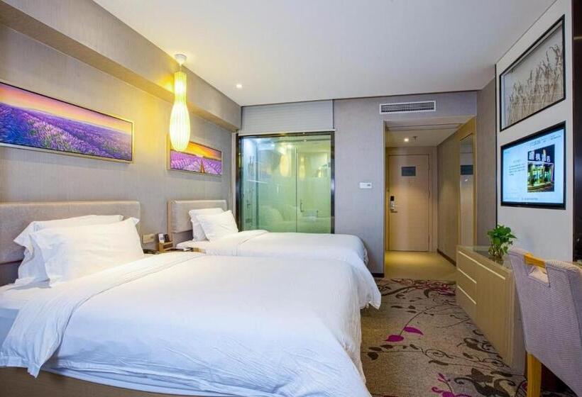 Lavande Hotel Nanchang West Railway Station Xinjian Branch