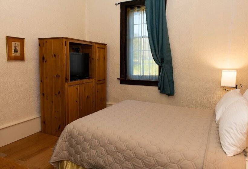 فندق Benmiller Inn & Spa