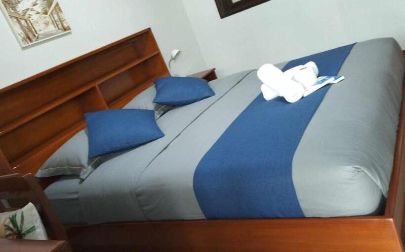 هتل Cave Beach Resort Boutique Luxury Accomodation