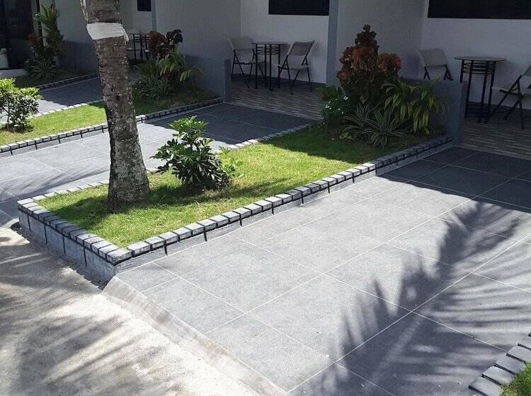 هتل Cave Beach Resort Boutique Luxury Accomodation