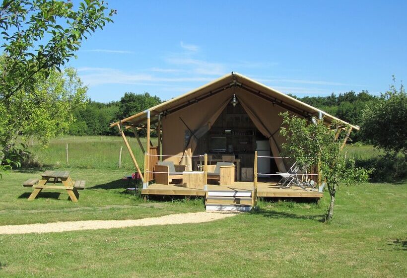 בית מלון כפרי Le Clos De Saires Lodges