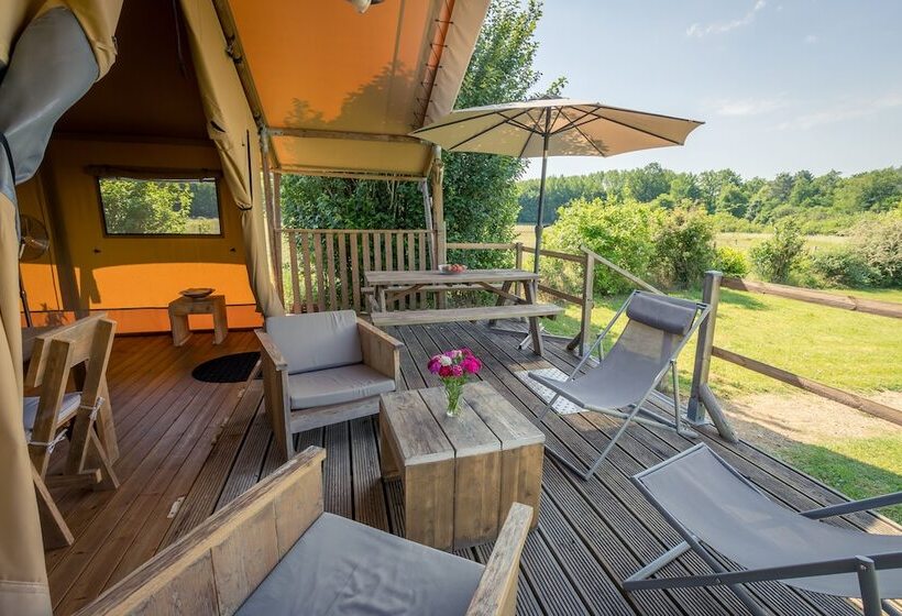 בית מלון כפרי Le Clos De Saires Lodges