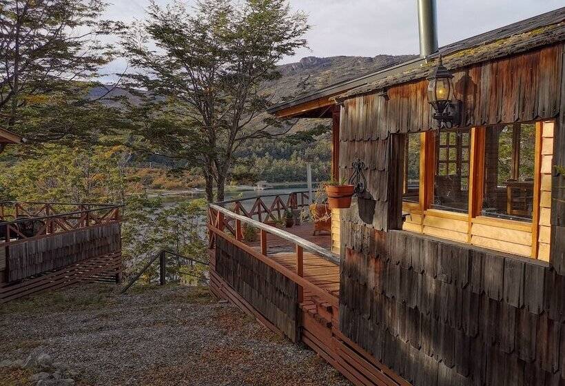 Отель Parador Austral Lodge