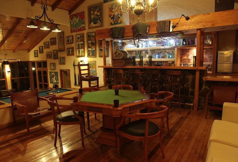 Отель Parador Austral Lodge