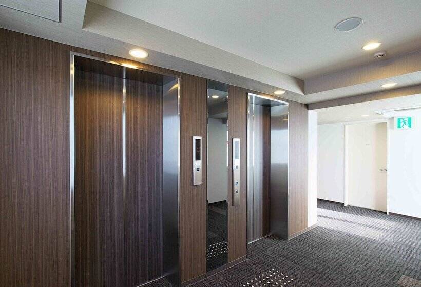 Отель Route Inn Sabae Kokudou 8gou