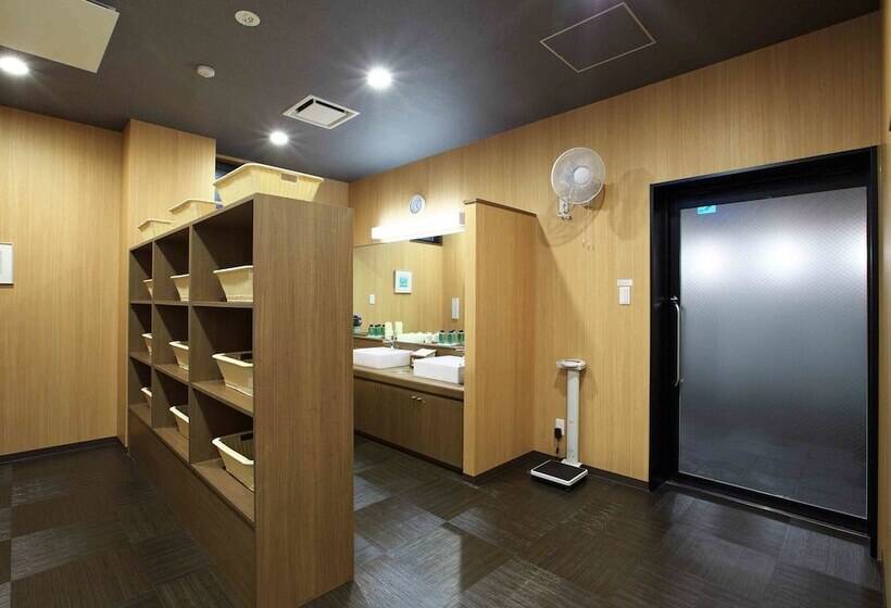 Отель Route Inn Sabae Kokudou 8gou