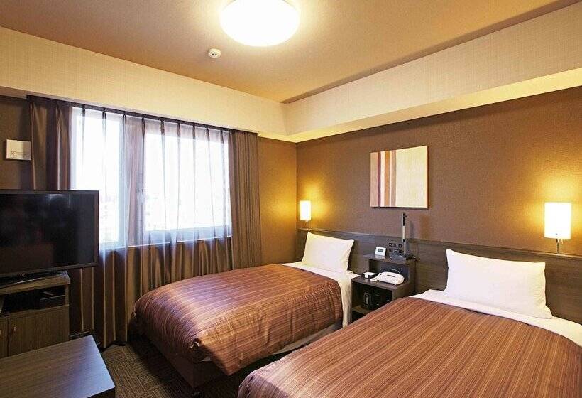 酒店 Route Inn Sabae Kokudou 8gou