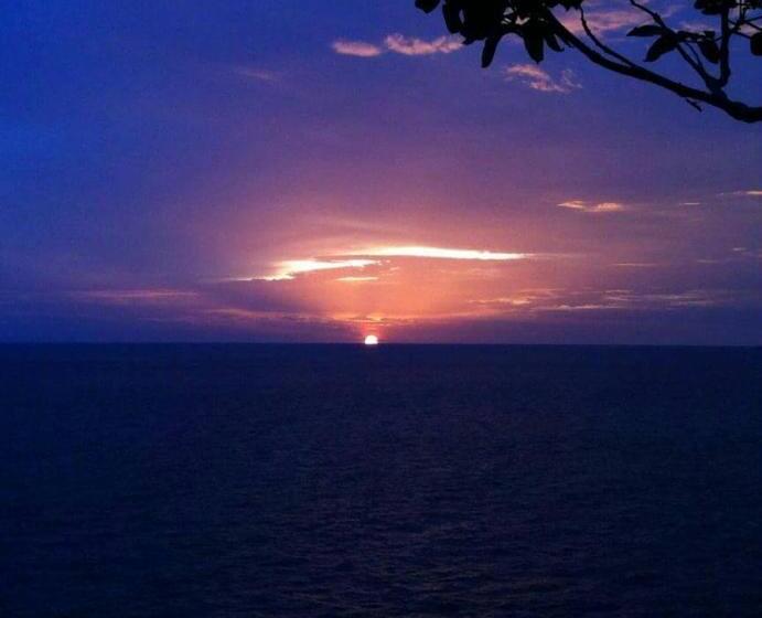 Отель Ocean View Resort Koh Sichang