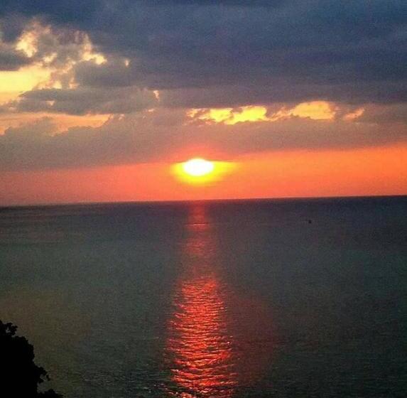 Отель Ocean View Resort Koh Sichang