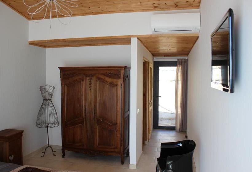 Le Petit Dromois La Maison D Edouard