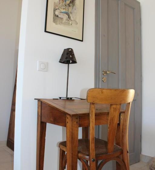 Le Petit Dromois La Maison D Edouard