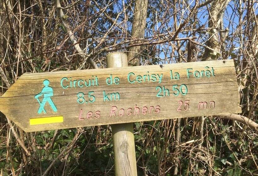 Les Rochers Chambres D Hôtes