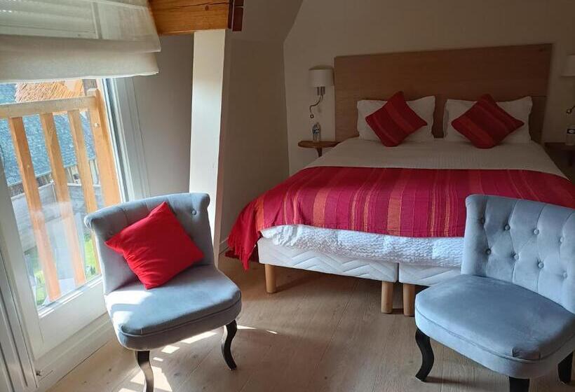 פנסיון Auberge Du Vieux Tour Le Manoir