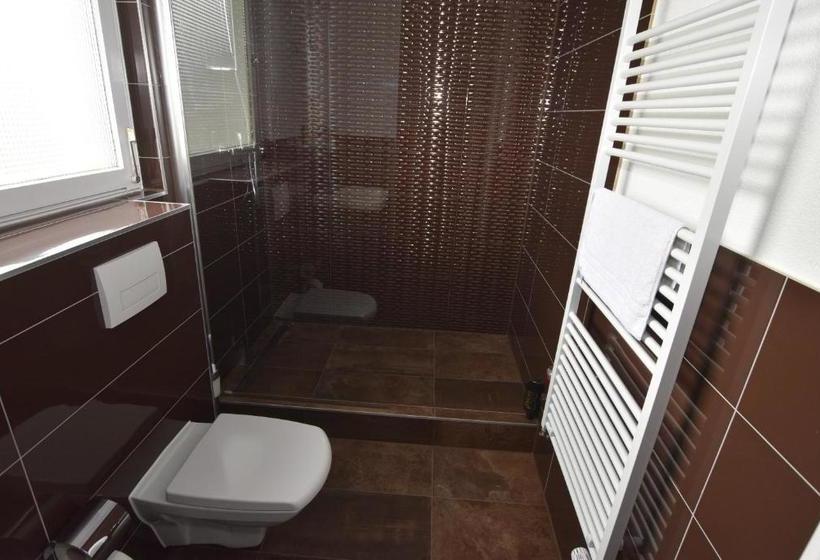 旅馆 Nürtingen Zimmer