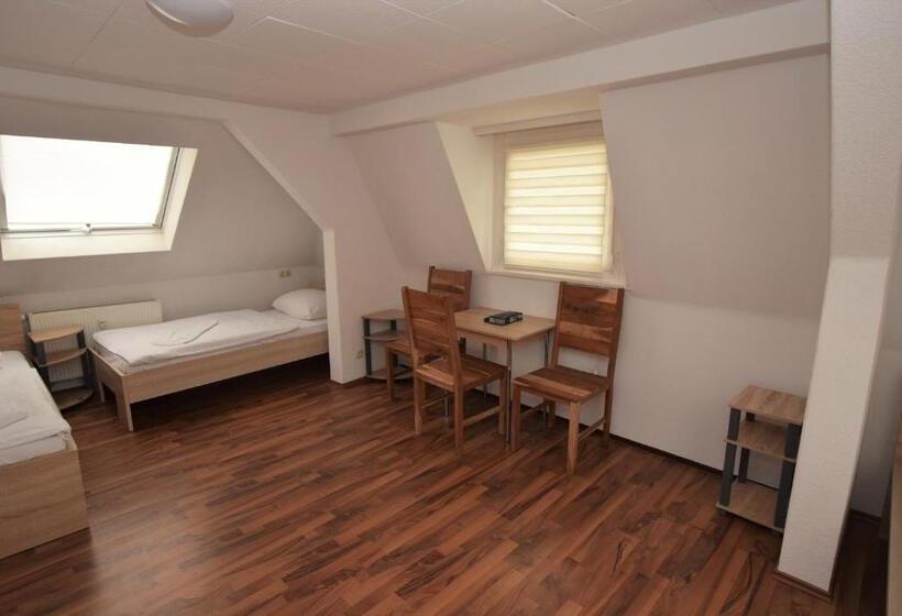 旅馆 Nürtingen Zimmer