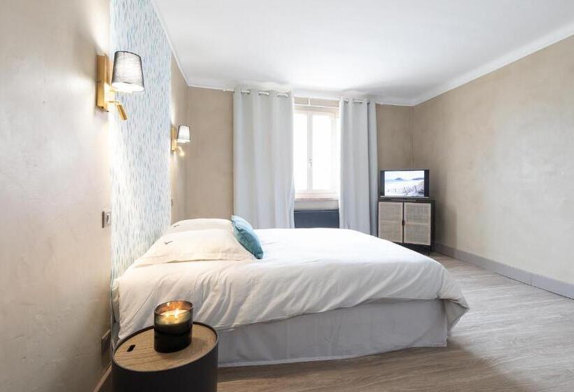 ベッドアンドブレックファースト Maison D'hôtes 1800