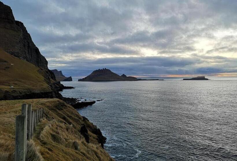Gásadalur Apartments @ World Famous Waterfall