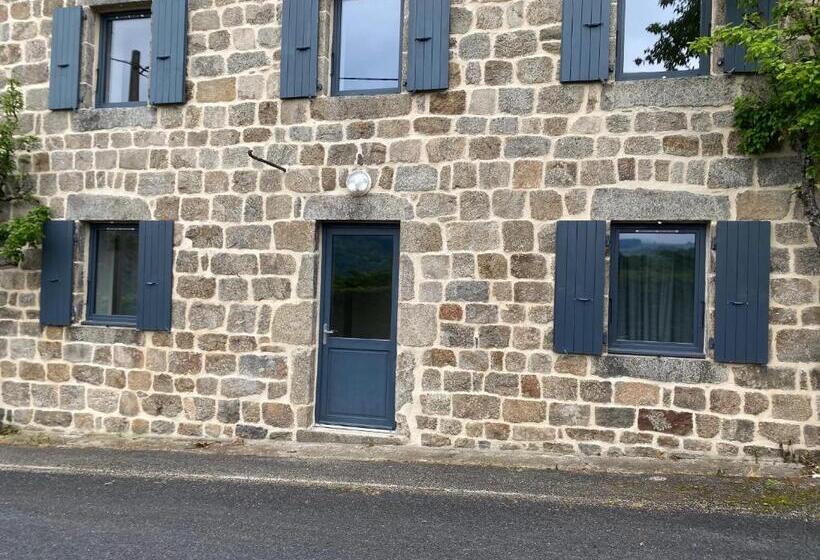 בית מלון כפרי Auberge De Thelis