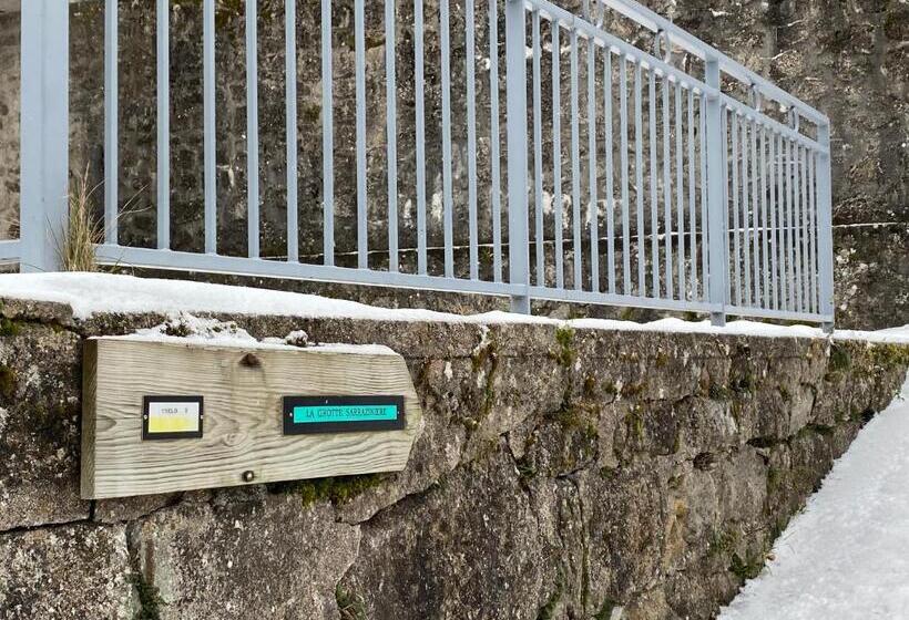 בית מלון כפרי Auberge De Thelis