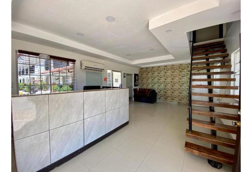 בית מלון כפרי Capital O  Dial