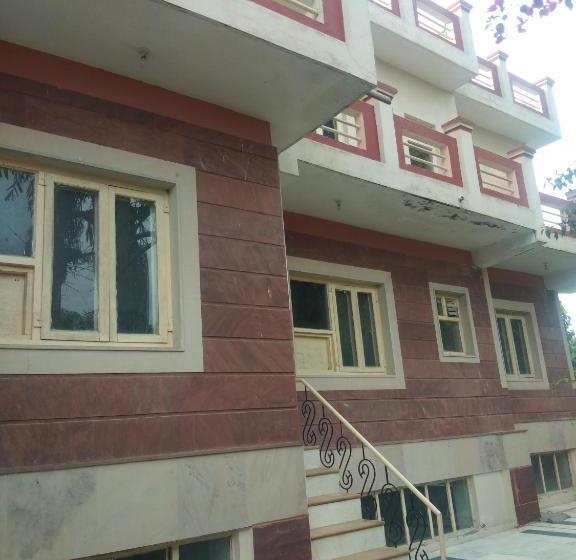 בית מלון כפרי Eisra Wellness Retreat