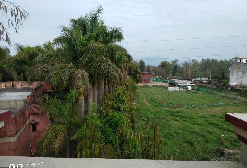 בית מלון כפרי Eisra Wellness Retreat