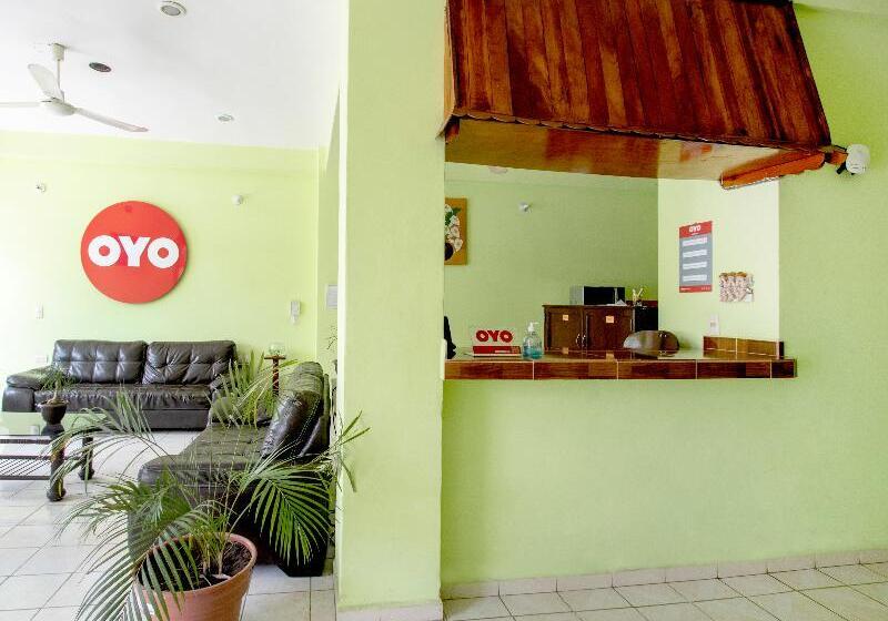 OYO Hotel Estacion,José Cardel,Parque Central Revolución