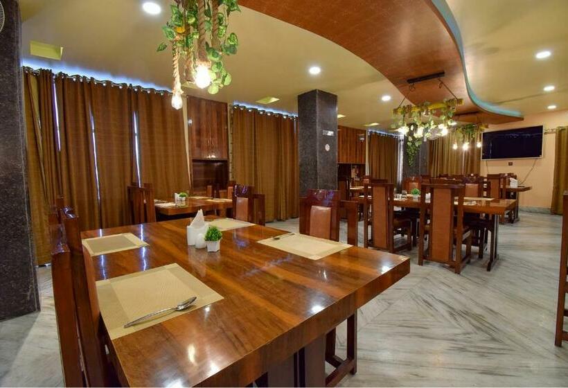 Fabhotel Red Rose   Nr Iit Guwahati