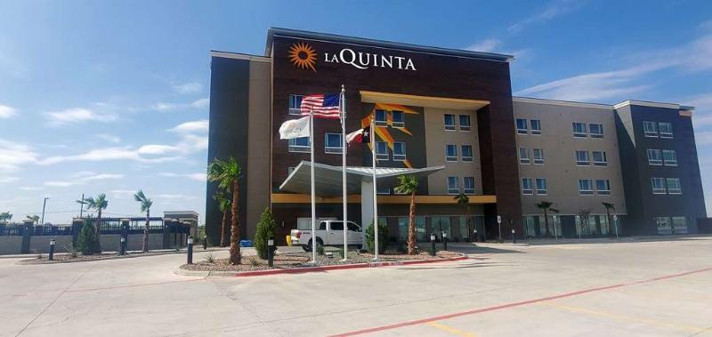 בית מלון כפרי La Quinta Inn & Suites By Wyndham Fort Stockton Northeast